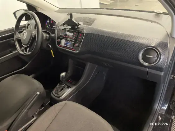 VOLKSWAGEN E-UP! II - voiture d'occasion - Photo 10