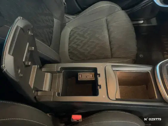 RENAULT SCENIC IV - voiture d'occasion - Photo 35