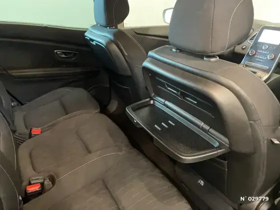 RENAULT SCENIC IV - voiture d'occasion - Photo 38