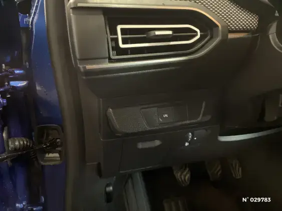 DACIA SANDERO III - voiture d'occasion - Photo 15