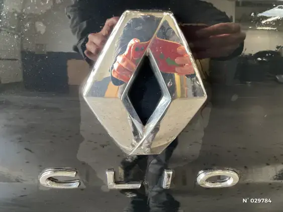 RENAULT CLIO V - voiture d'occasion - Photo 40