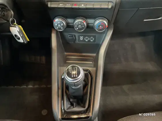 RENAULT CLIO V - voiture d'occasion - Photo 34