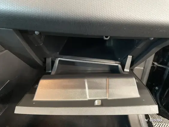 RENAULT CLIO V - voiture d'occasion - Photo 36