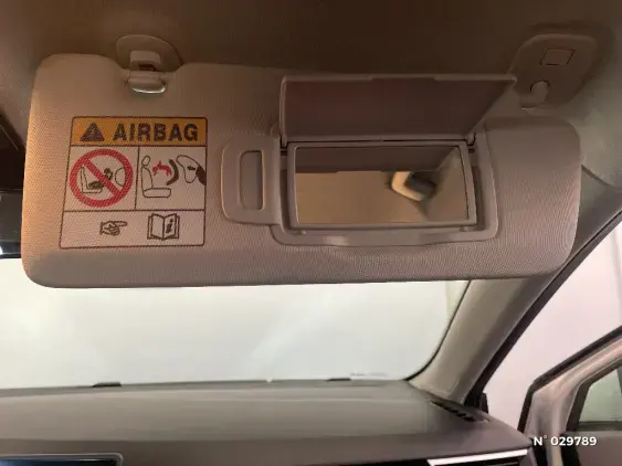 RENAULT CLIO V - voiture d'occasion - Photo 29