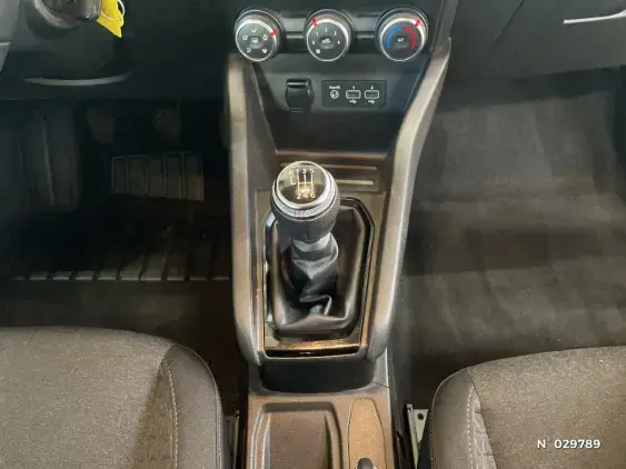 RENAULT CLIO V - voiture d'occasion - Photo 32