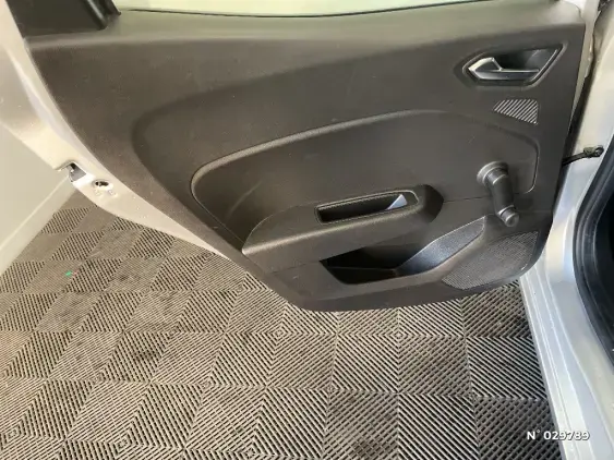 RENAULT CLIO V - voiture d'occasion - Photo 43