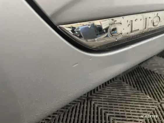 RENAULT CLIO V - voiture d'occasion - Photo 27