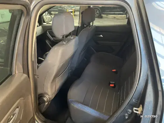 DACIA DUSTER II - voiture d'occasion - Photo 45