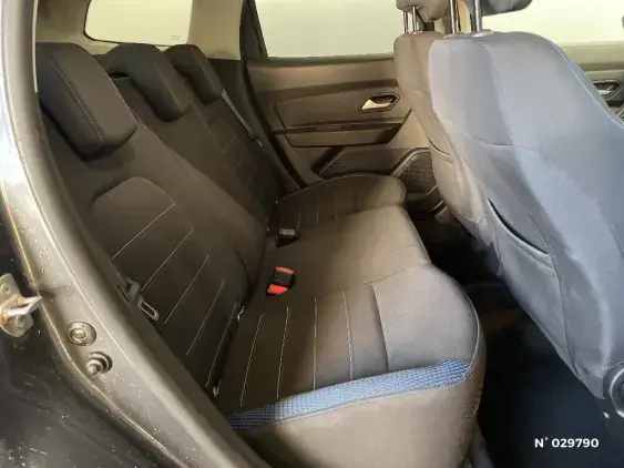 DACIA DUSTER II - voiture d'occasion - Photo 11