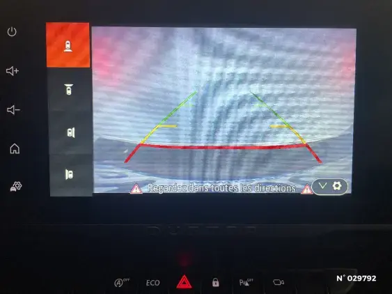 DACIA DUSTER II - voiture d'occasion - Photo 14