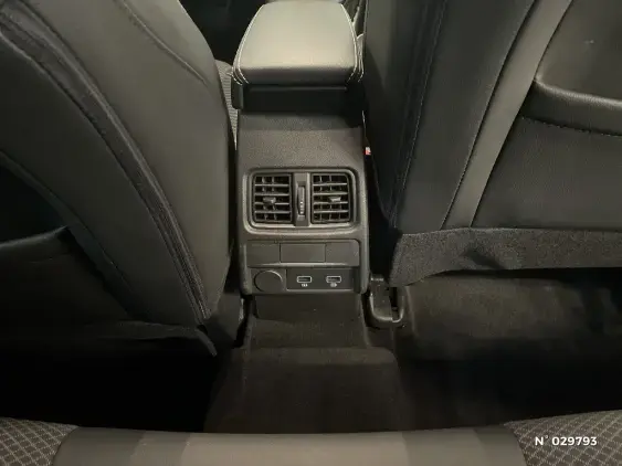 RENAULT ARKANA - voiture d'occasion - Photo 34