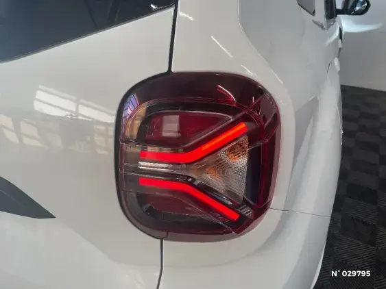 DACIA DUSTER II - voiture d'occasion - Photo 39