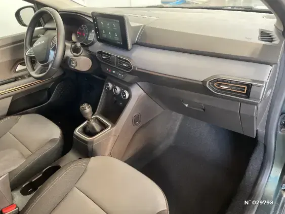 DACIA SANDERO III - voiture d'occasion - Photo 10
