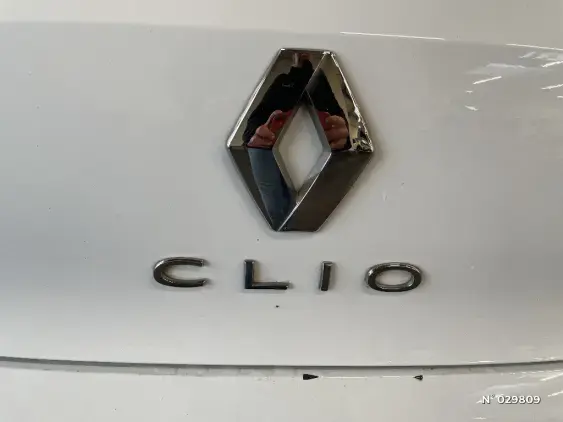 RENAULT CLIO REVERSIBLE V - voiture d'occasion - Photo 41