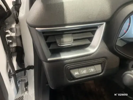 RENAULT CLIO REVERSIBLE V - voiture d'occasion - Photo 15