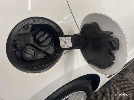 RENAULT CLIO REVERSIBLE V - voiture d'occasion - Photo 39