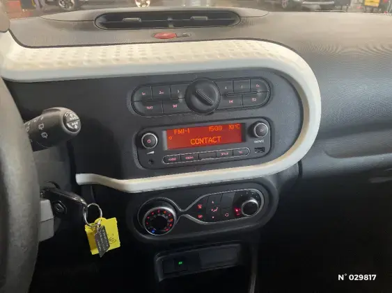 RENAULT TWINGO ELECTRIQUE III - voiture d'occasion - Photo 12