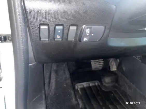 RENAULT TWINGO ELECTRIQUE III - voiture d'occasion - Photo 14