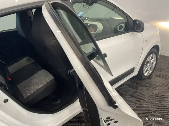 RENAULT TWINGO ELECTRIQUE III - voiture d'occasion - Photo 34