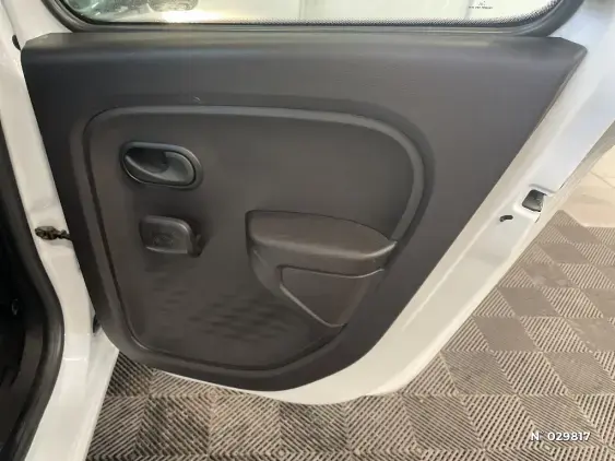 RENAULT TWINGO ELECTRIQUE III - voiture d'occasion - Photo 35