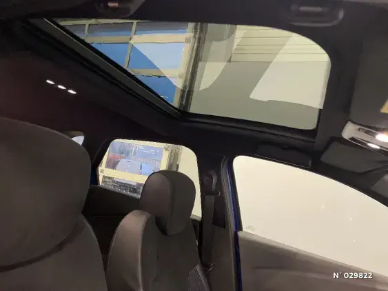 RENAULT CAPTUR - voiture d'occasion - Photo 32