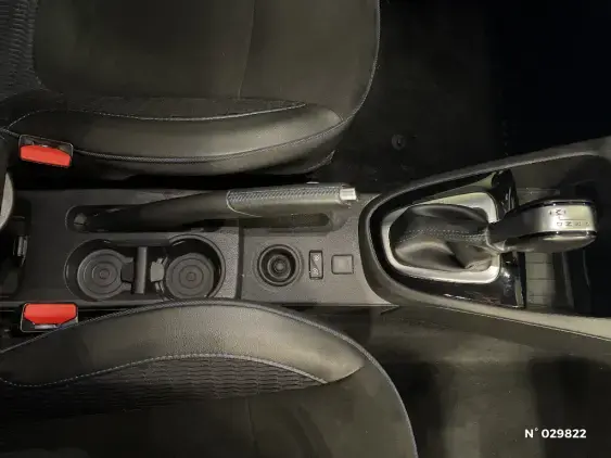 RENAULT CAPTUR - voiture d'occasion - Photo 38