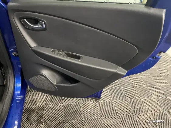 RENAULT CAPTUR - voiture d'occasion - Photo 43