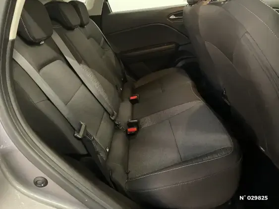 RENAULT CAPTUR II - voiture d'occasion - Photo 11