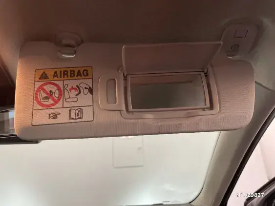 RENAULT CLIO V - voiture d'occasion - Photo 30