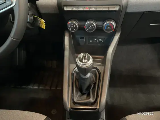 RENAULT CLIO V - voiture d'occasion - Photo 33