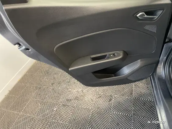 RENAULT CLIO V - voiture d'occasion - Photo 44