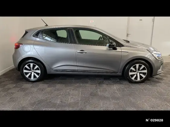 RENAULT CLIO V - voiture d'occasion - Photo 5