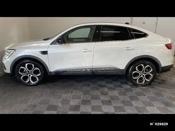 RENAULT ARKANA - voiture d'occasion - Photo 2