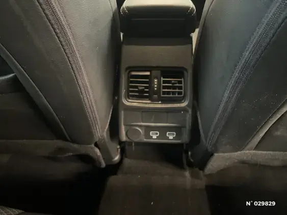 RENAULT ARKANA - voiture d'occasion - Photo 37