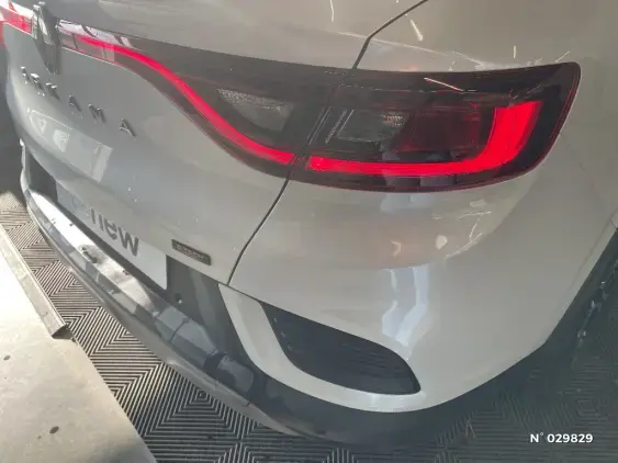 RENAULT ARKANA - voiture d'occasion - Photo 41