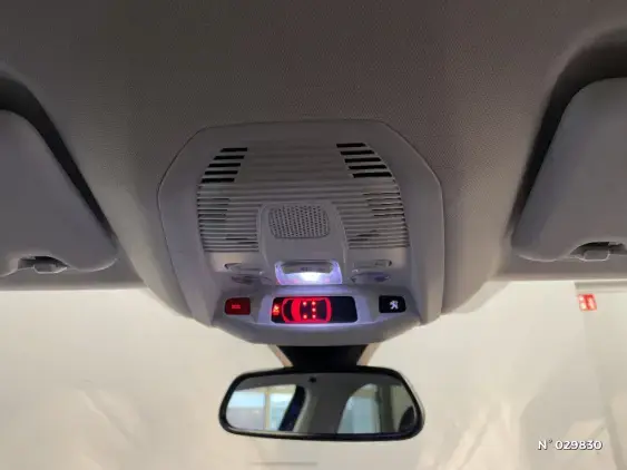 PEUGEOT 3008 II - voiture d'occasion - Photo 31