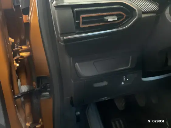 DACIA SANDERO III - voiture d'occasion - Photo 15