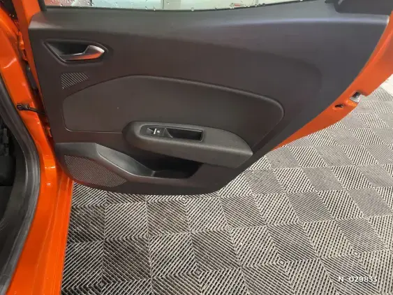 RENAULT CLIO V - voiture d'occasion - Photo 38