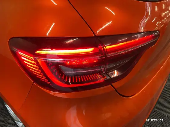 RENAULT CLIO V - voiture d'occasion - Photo 42