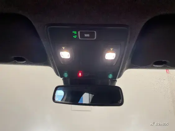 RENAULT CLIO V - voiture d'occasion - Photo 27