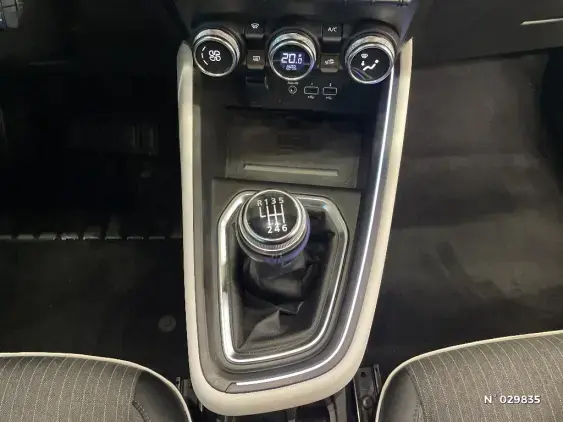 RENAULT CLIO V - voiture d'occasion - Photo 29