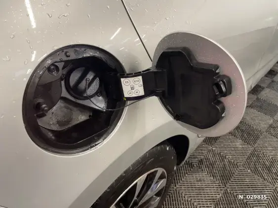 RENAULT CLIO V - voiture d'occasion - Photo 35