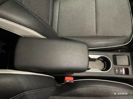 RENAULT CAPTUR II - voiture d'occasion - Photo 35