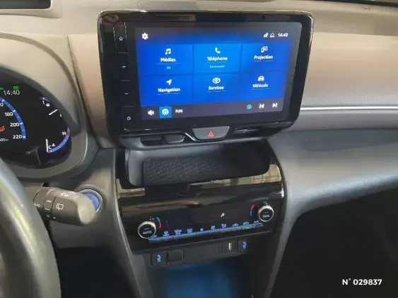 TOYOTA YARIS CROSS I - voiture d'occasion - Photo 13