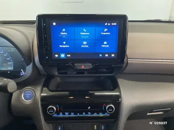 TOYOTA YARIS CROSS I - voiture d'occasion - Photo 32