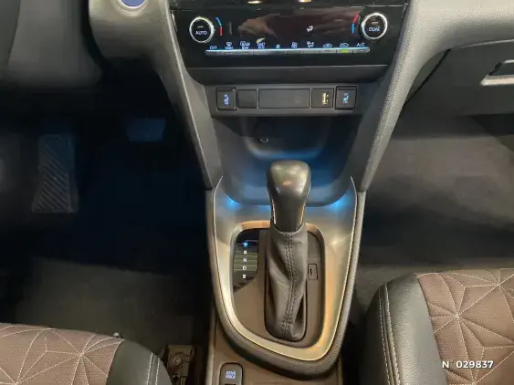 TOYOTA YARIS CROSS I - voiture d'occasion - Photo 33