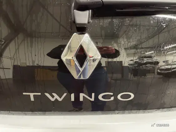 RENAULT TWINGO ELECTRIQUE III - voiture d'occasion - Photo 39