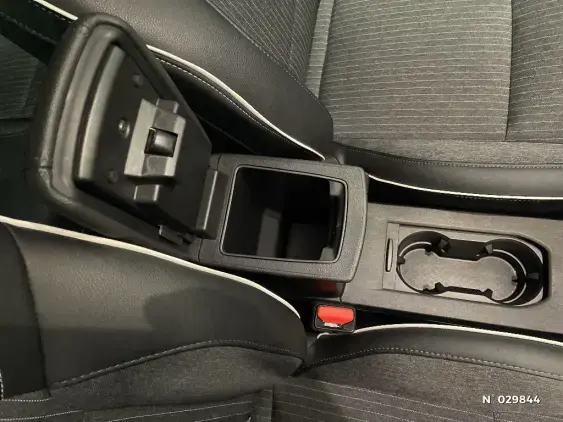 RENAULT CLIO V - voiture d'occasion - Photo 36