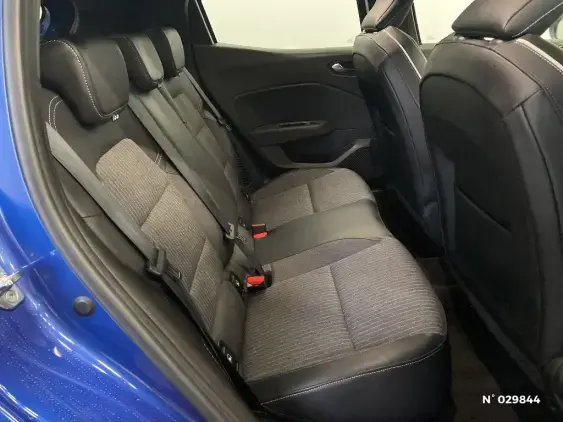 RENAULT CLIO V - voiture d'occasion - Photo 11