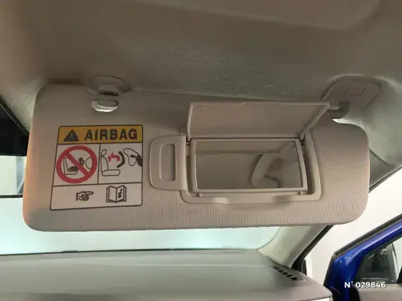 RENAULT CLIO V - voiture d'occasion - Photo 31